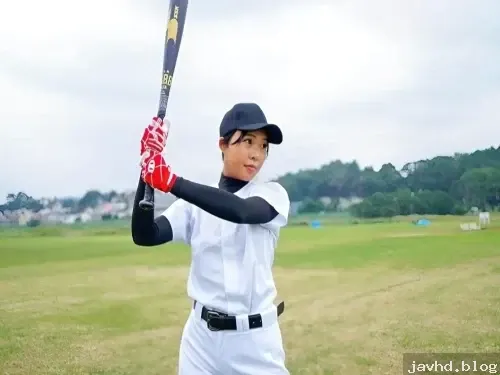 du-banh-lon-em-van-dong-vien-bong-chay-mong-cang-vu-san-chac-cuc-phe